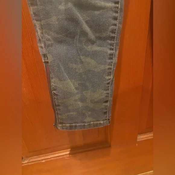 Nicole Miller Tribeca Mid Rise Ankle Skinny Jean - Picture 8 of 14